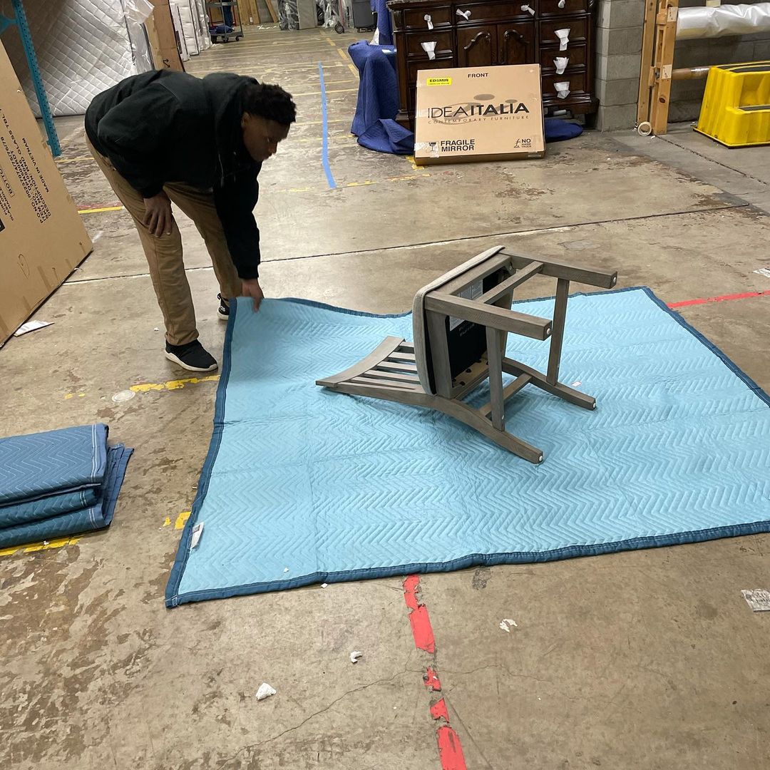 Efficient Moving and Storage Solutions in Bloomingdale, OH Expert Moving and Storage Solutions in Bloomingdale, OH